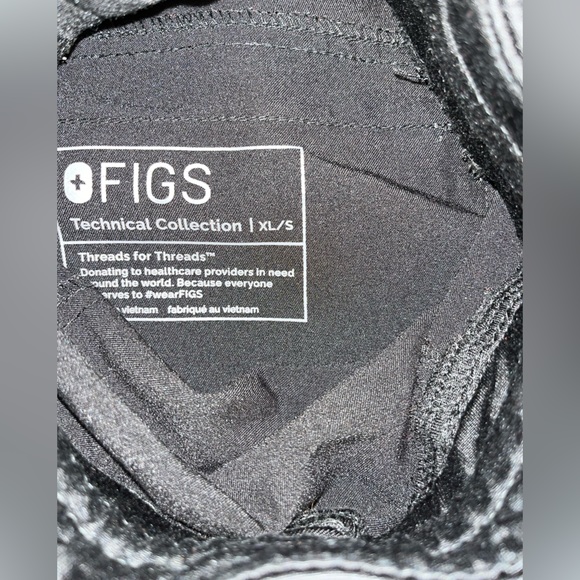 Slim Axim Cargo Scrub Pants - Picture 4 of 4